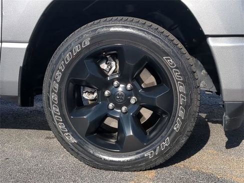 Certified 2024 RAM 1500 Tradesman w/ Night Edition image 11