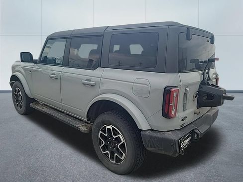 Used 2024 Ford Bronco Outer Banks AWD/4WD image 6
