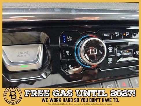 New 2025 GMC Sierra 2500 Denali w/ Denali Reserve Package AWD/4WD image 22