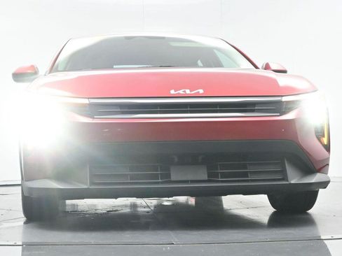 Used 2025 Kia K4 FWD image 41