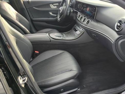 Used 2023 Mercedes-Benz E 350 Sedan image 29