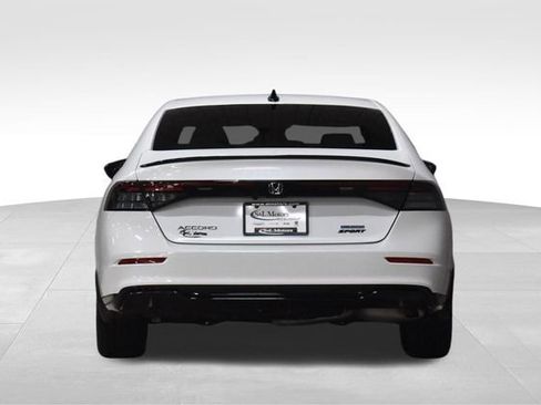 Used 2023 Honda Accord Sport image 8
