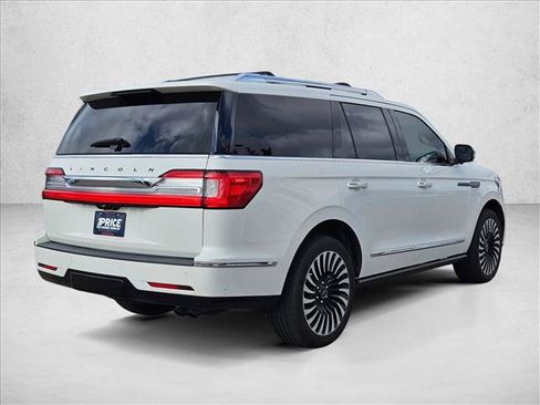 Used 2021 Lincoln Navigator Black Label w/ Cargo Convenience Package AWD/4WD image 5