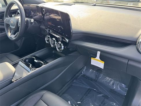 New 2026 Chevrolet Blazer EV LT image 8