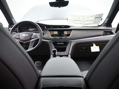 New 2026 Cadillac XT5 Sportv w/ LPO, Onyx Lite Package image 24