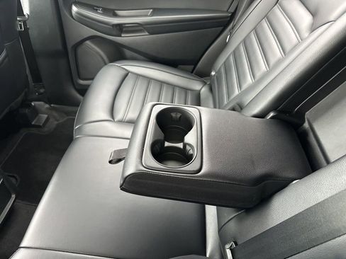 Used 2024 Ford Edge SEL image 31