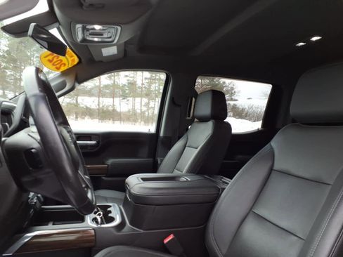 Certified 2021 Chevrolet Silverado 1500 RST w/ Convenience Package II image 10