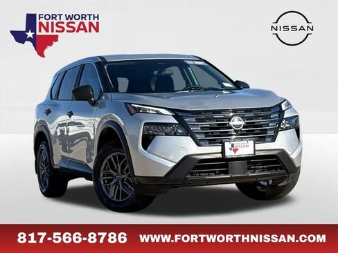 Certified 2025 Nissan Rogue S image 1