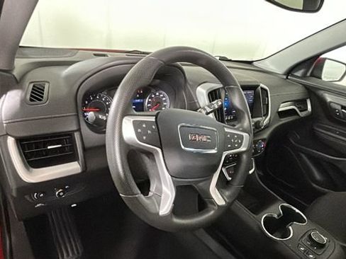 Used 2023 GMC Terrain SLE w/ Driver Convenience Package FWD image 13