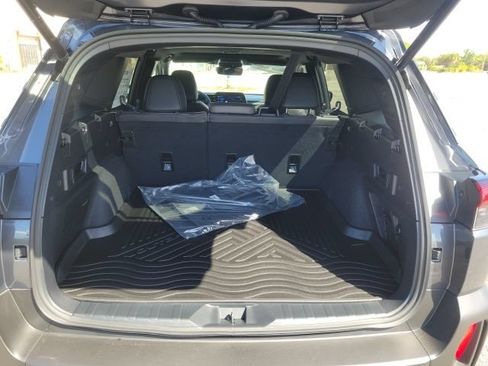 New 2026 Subaru Outback Limited AWD/4WD image 7