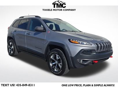 Used 2018 Jeep Cherokee Trailhawk w/ Cold Weather Group