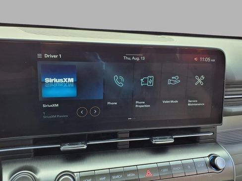 Used 2025 Hyundai Kona SEL AWD/4WD image 4