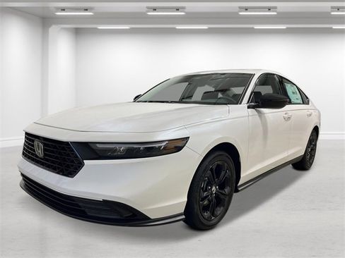 New 2025 Honda Accord SE image 7