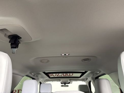 New 2025 Ford Expedition Max Platinum w/ Driver's Package image 31