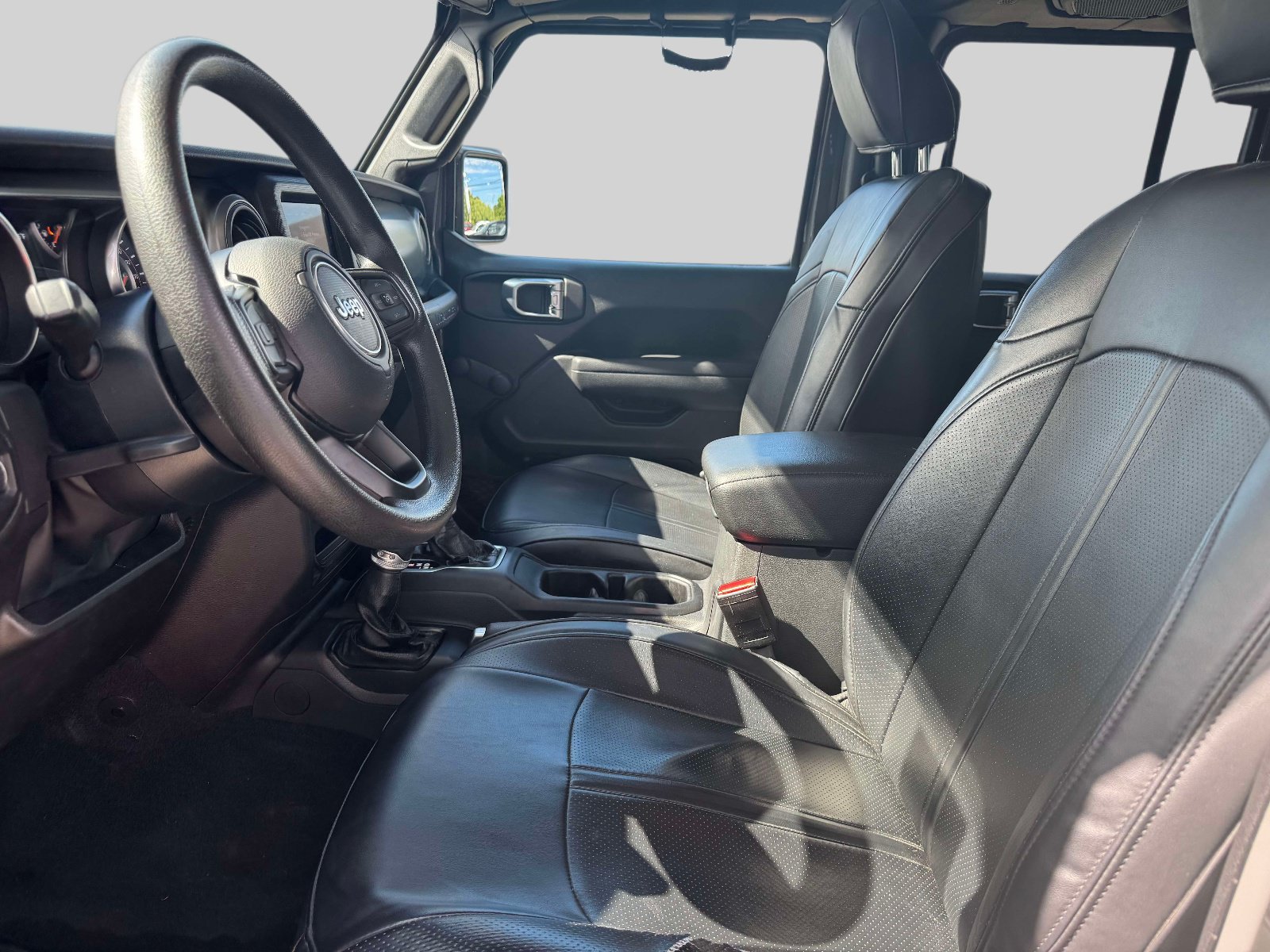 Used 2022 Jeep Wrangler Unlimited Sport AWD/4WD image 13
