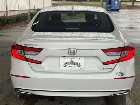 Used 2018 Honda Accord Hybrid image 4