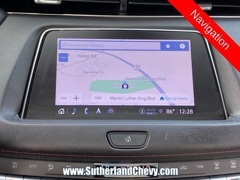 Used 2023 Cadillac XT4 Sport w/ Sun And Sound Package AWD/4WD image 35
