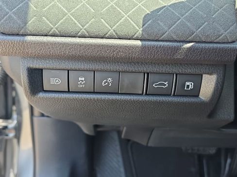 Used 2026 Toyota Camry XLE FWD image 26