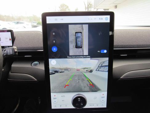 Used 2022 Ford Mustang Mach-E Premium image 26