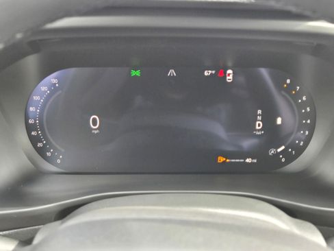 New 2026 Volvo XC40 B5 Plus w/ Protection Package Premier AWD/4WD image 15