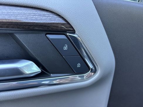 Used 2024 Chevrolet Silverado 2500 LT image 23