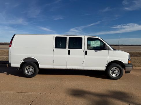 New 2025 Chevrolet Express 3500 Extended w/ Driver Convenience Package RWD image 2