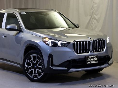 New 2025 BMW X1 xDrive28i w/ Premium Package image 2