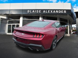Used 2025 Ford Mustang Coupe RWD video 3
