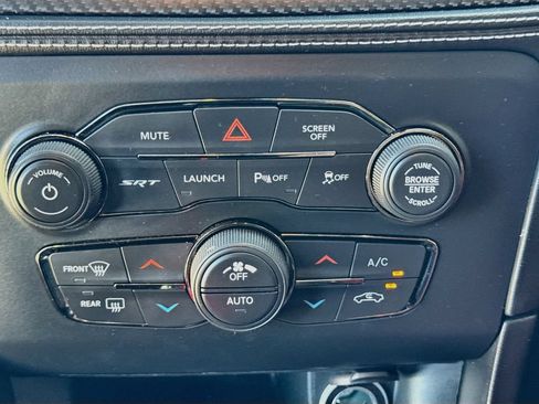 Used 2022 Dodge Charger SRT Hellcat w/ Harman/Kardon Audio Group RWD image 20