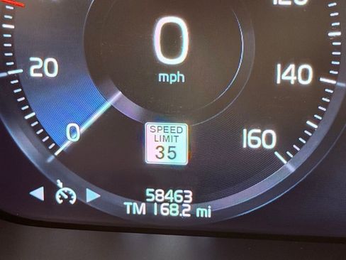 Used 2020 Volvo S60 T5 Momentum w/ Protection Package Premier image 23