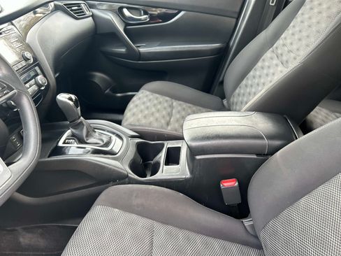 Used 2017 Nissan Rogue Sport SV AWD/4WD image 21