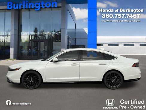 Certified 2023 Honda Accord Touring image 3