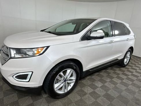 Used 2018 Ford Edge SEL w/ Equipment Group 201A AWD/4WD image 7
