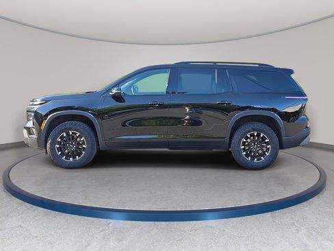 Used 2025 Chevrolet Traverse Z71 w/ Driver Confidence Package AWD/4WD image 9