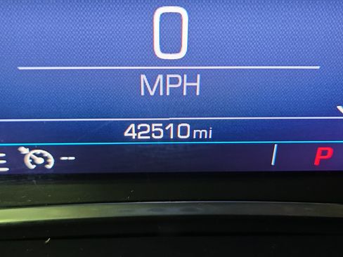 Used 2021 GMC Acadia SLE w/ Driver Convenience Package image 18