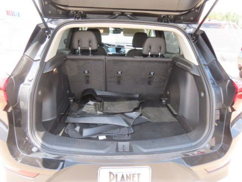 Used 2022 Buick Encore GX Preferred w/ Cold Weather Comfort Package AWD/4WD image 11