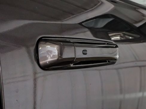 Used 2023 RAM 2500 Laramie AWD/4WD image 40