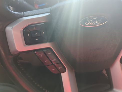 Used 2017 Ford F250 Lariat image 49