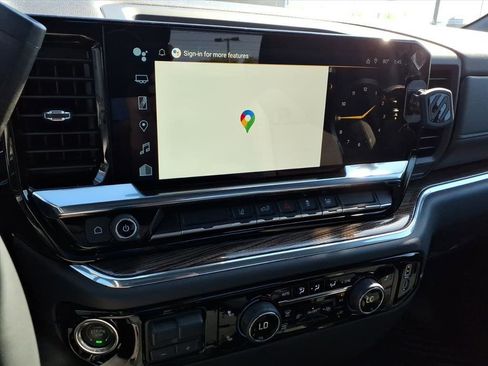 Used 2025 Chevrolet Silverado 2500 LT w/ Convenience Package image 20