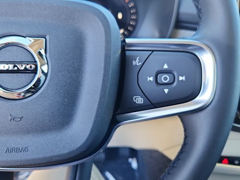 New 2026 Volvo XC40 B5 Ultra w/ Climate Package image 12