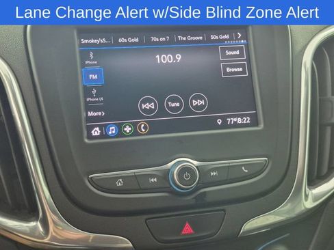 Used 2020 Chevrolet Equinox LT FWD image 22