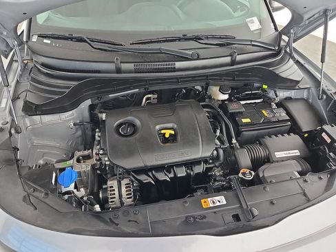 Used 2025 Kia Soul LX w/ LX Technology Package image 33