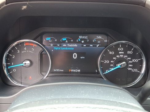 Certified 2022 Ford F350 Lariat w/ Tremor Off-Road Package AWD/4WD image 28