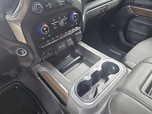 Certified 2021 Chevrolet Silverado 1500 LT Trail Boss w/ Convenience Package II image 29