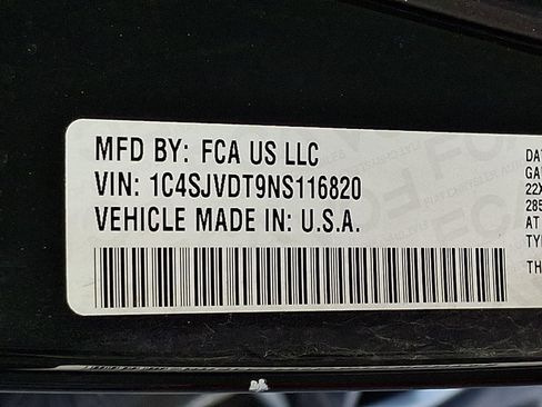 Used 2022 Jeep Wagoneer Series III w/ Premium Group I image 28