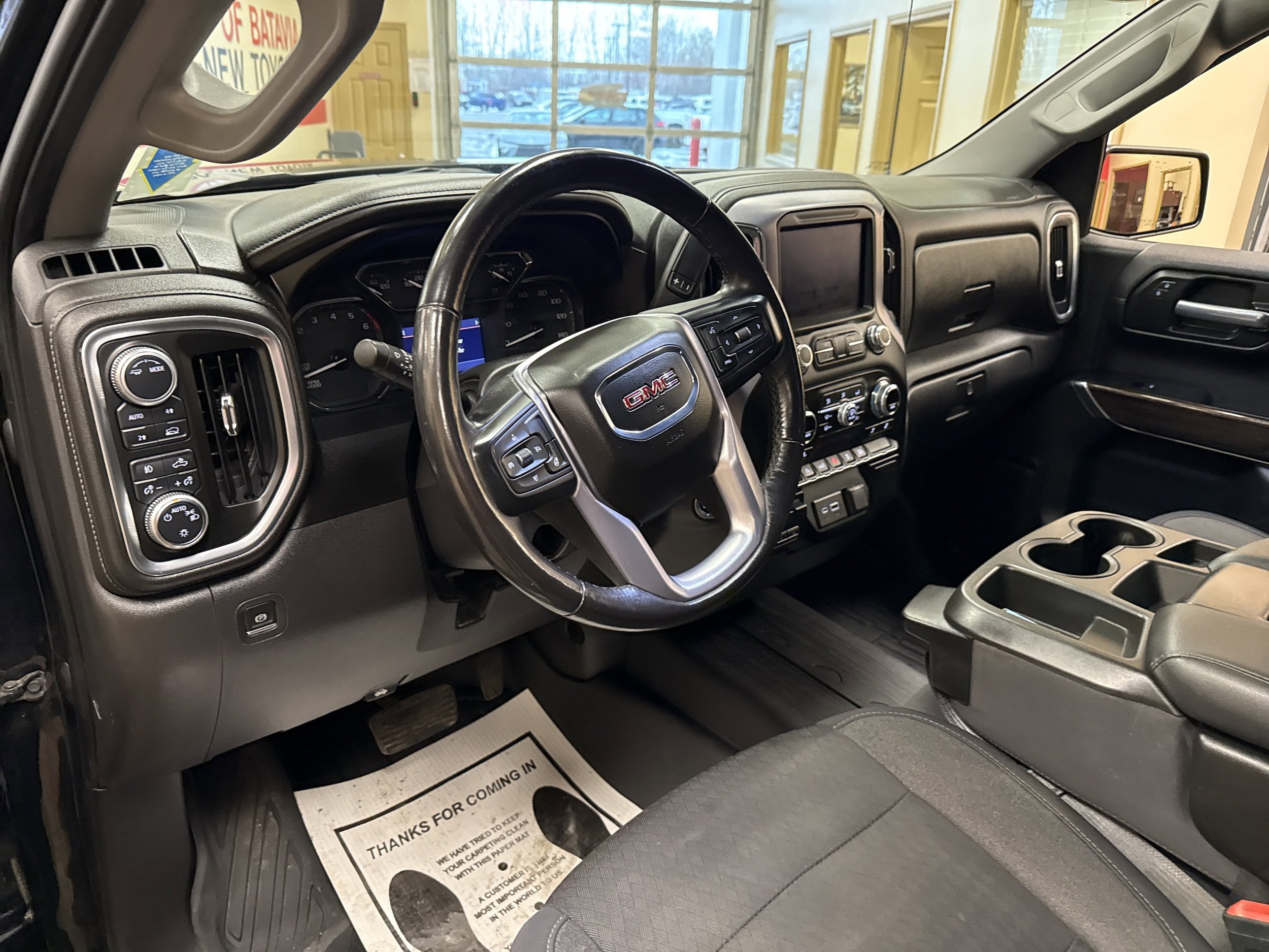 Used 2020 GMC Sierra 1500 Elevation w/ Elevation Value Package AWD/4WD image 9