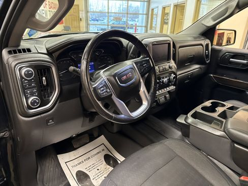 Used 2020 GMC Sierra 1500 Elevation w/ Elevation Value Package AWD/4WD image 9