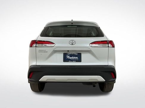Used 2025 Toyota Corolla Cross L FWD image 21