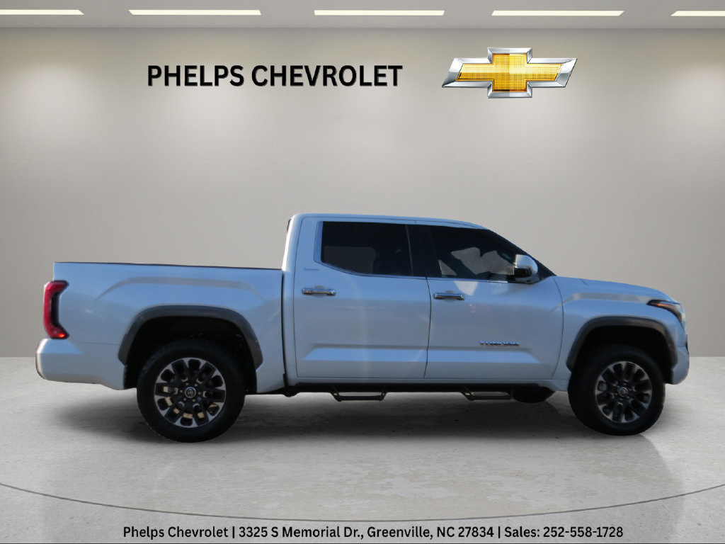 Used 2024 Toyota Tundra Limited AWD/4WD image 9
