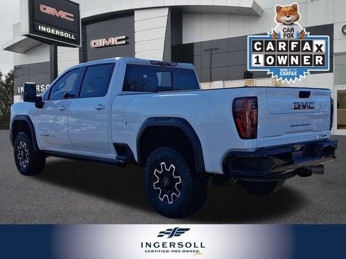 Used 2025 GMC Sierra 2500 AT4X image 6